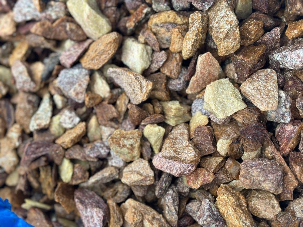 Златолит персиковый декоративная каменная крошка купить в Солнечногорске