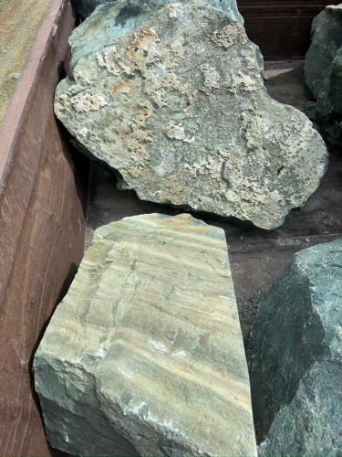 Ландшафтные глыбы зелёные 200-500 килограмм купить в Солнечногорске