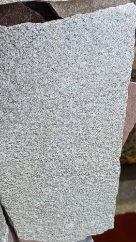 Плитняк златолит серебристый для цоколя, отмостки купить в Солнечногорске