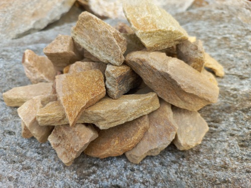 Златолит жёлтый декоративная каменная крошка купить в Солнечногорске