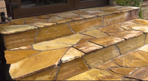 Плитняк златолит жёлтый золотистый для отмостки купить в Солнечногорске