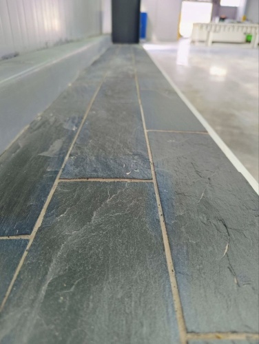 Плитка чёрная из натурального камня фасадная 30 см * 5 см, толщина 7 мм -30 мм купить в Солнечногорске